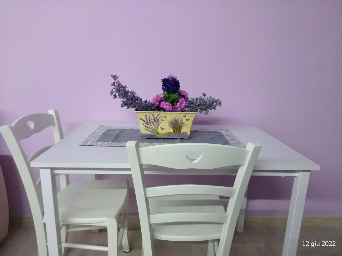 Alloggio Viola Nel Cuore Di Soriano Soriano nel Cimino Extérieur photo